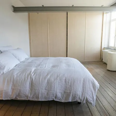 Le Bec Dans L'o, Au Coeur De * Namur