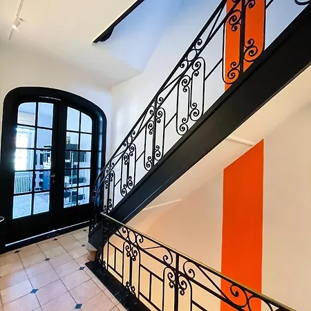 Le Bec Dans L'o, Au Coeur De * Namur